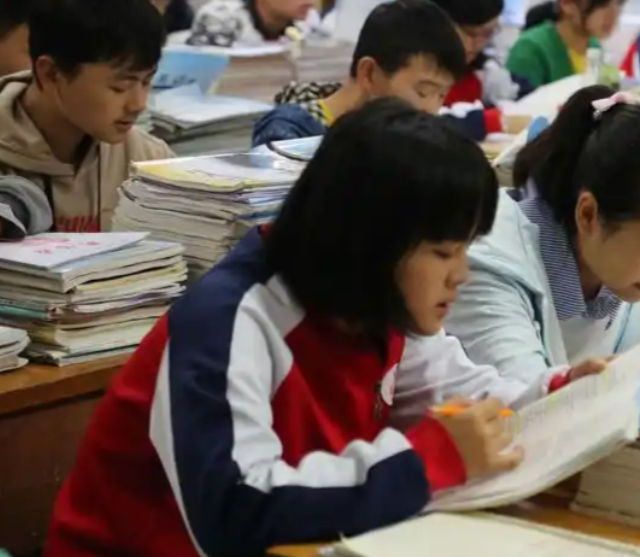 实践操作才能课程体系对接工作场景很多设置事例教学